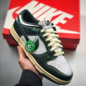 Nike Dunk Low ‘Vintage Green’ White/Pro Green DQ8580-100